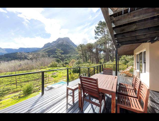 3 BEDROOM FREESTANDING TO LET IN SILVERMIST MOUNTAIN LODGE